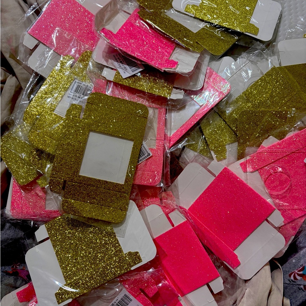 60 Pink & Gold Sparkly Lash Boxes – Empty Packaging